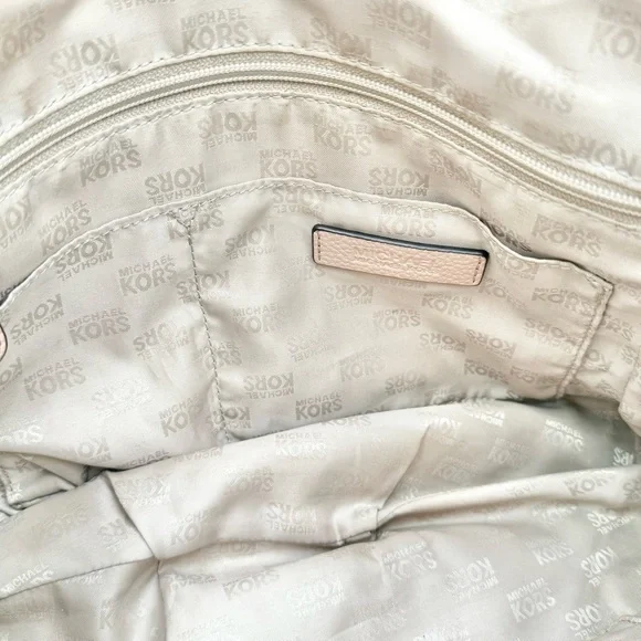 MICHAEL MICHAEL KORS Leather Shoulder Bag, EUC - Picture 10 of 11